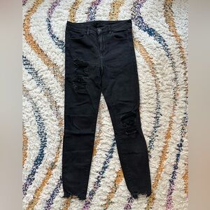 Black ripped American Eagle skinny jeans